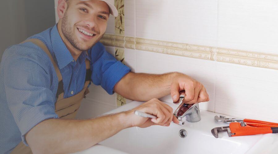 Faucet cartridge replacement in Worthington, IA